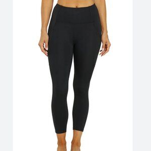 Marika "Aria" Ankle Capri